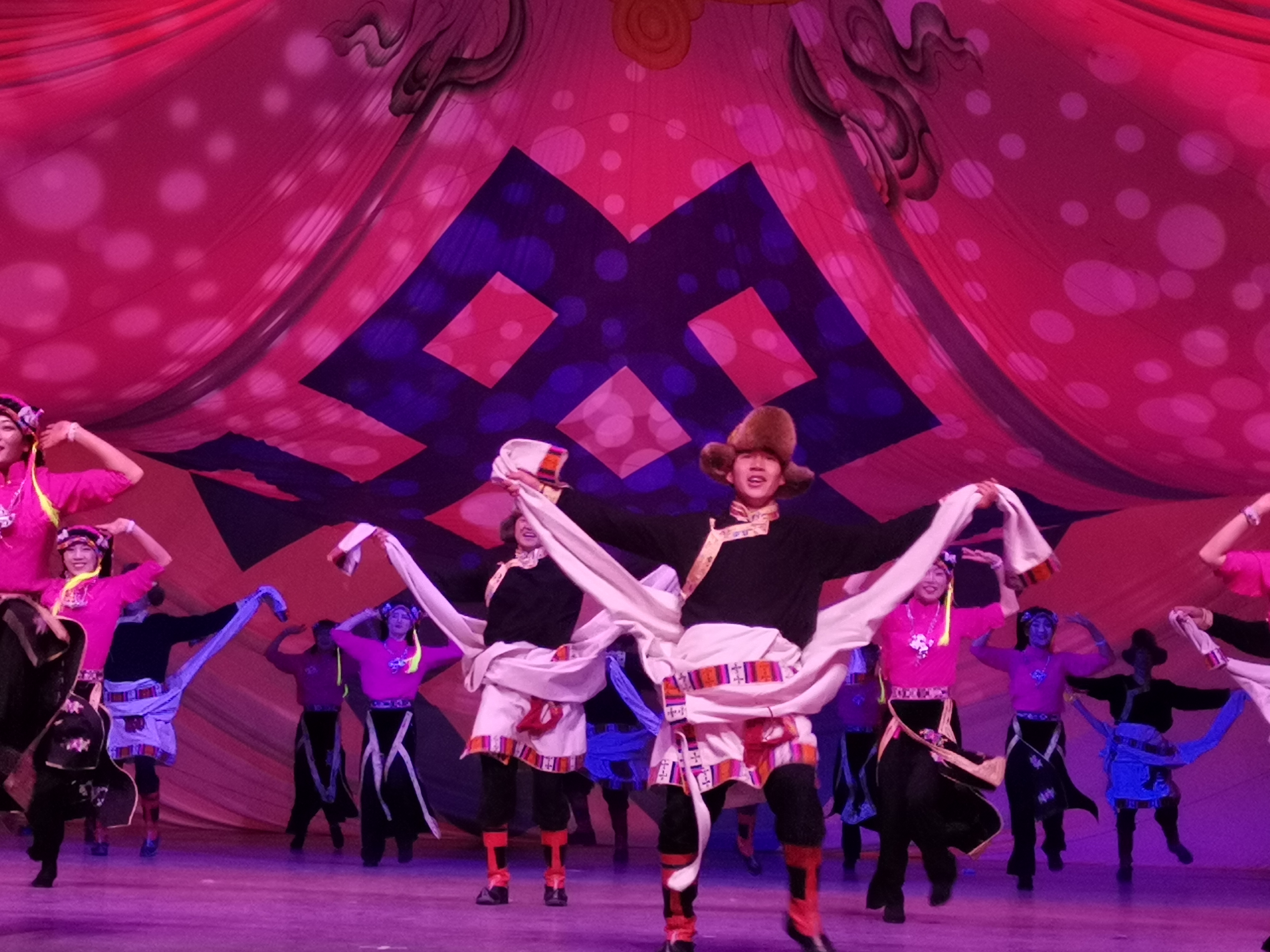 四川旅游四姑娘山阿坝,4月阿坝州必去的景点有什么