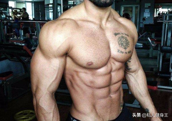 卧推杠铃正确姿势动作要领讲解,杠铃平板卧推动作要领及注意事项