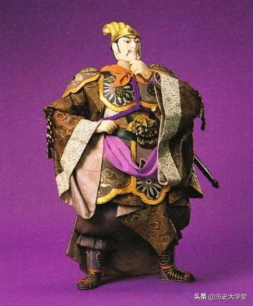 日本战国时代和三国时代比哪个强,日本战国和三国的对比