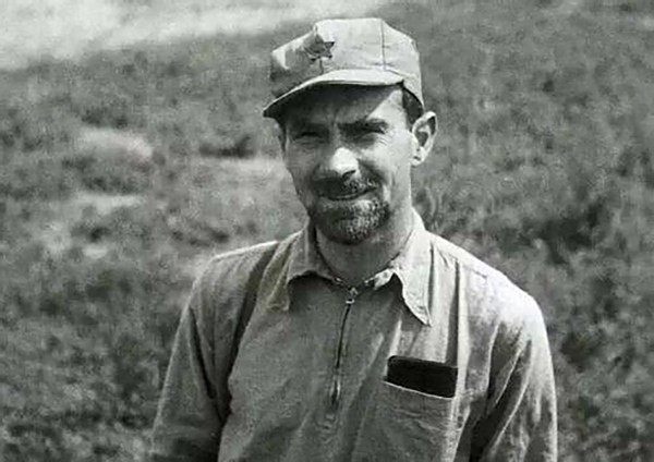 吃苦耐劳、大难不死,在外国记者*诺斯**眼中,毛主席是个怎样的人?