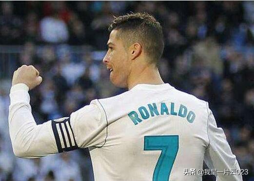 世界足坛十大女巨星,巴西足坛十大中场巨星