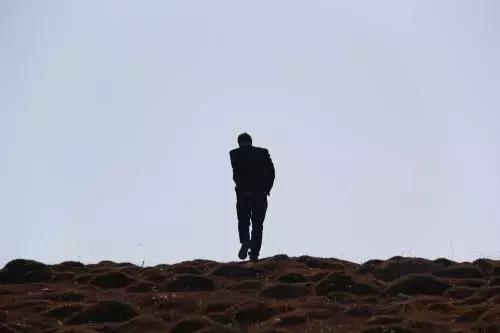 生僻字原唱完整版抖音,抖音网红生僻字是谁唱的