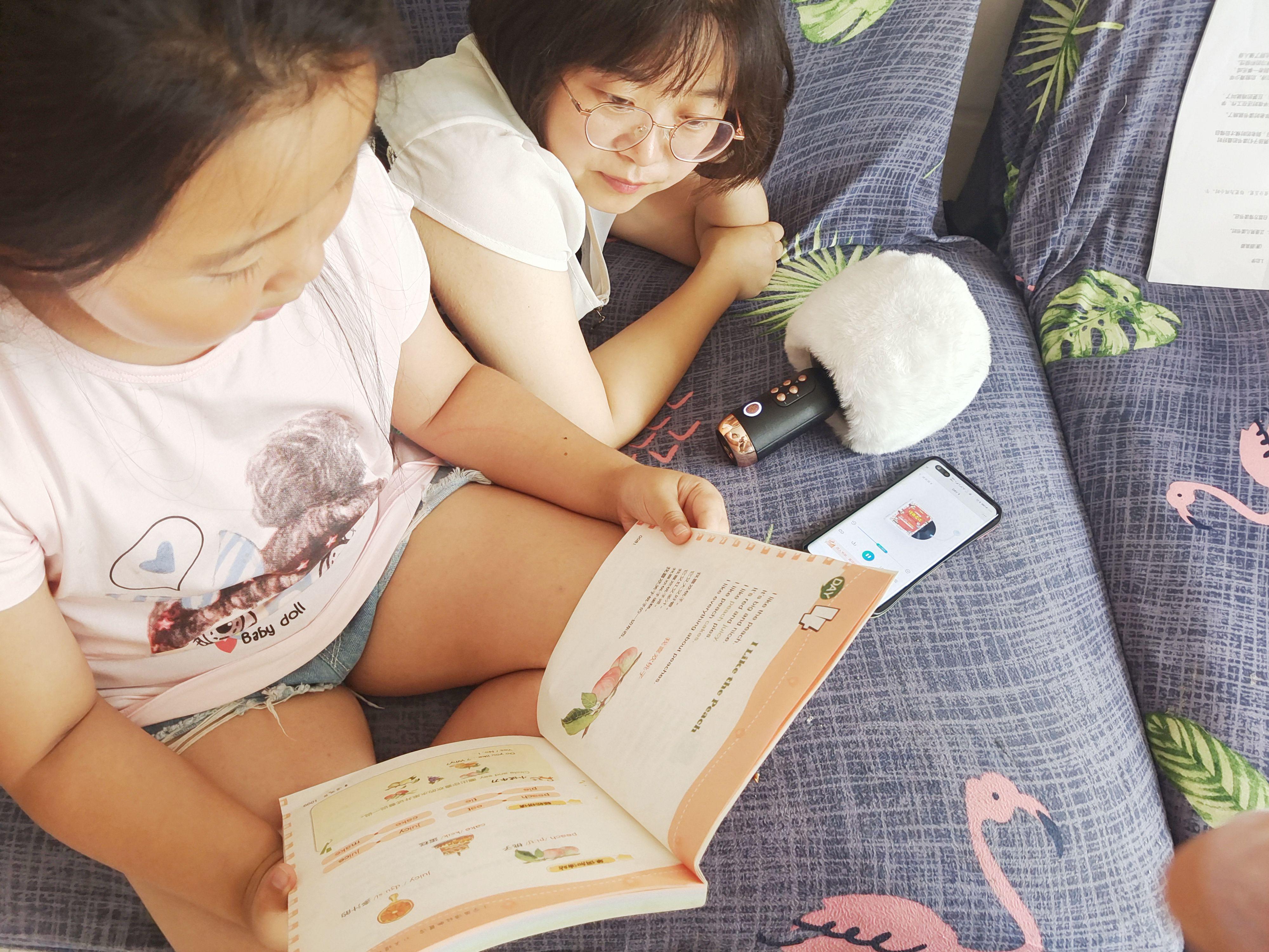 刷抖音追剧?给孩子一个更好的亲子时光吧,唱吧麦克风G3体验