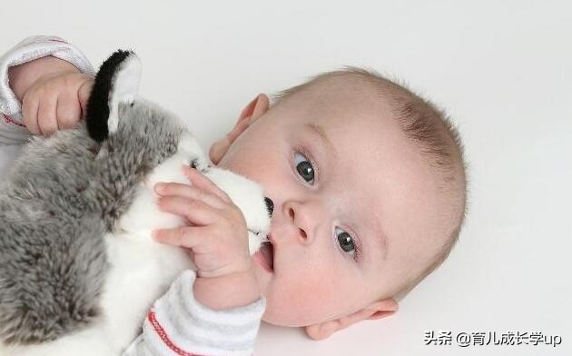 宝宝痱子粉有什么用,宝宝痱子粉止痒清凉