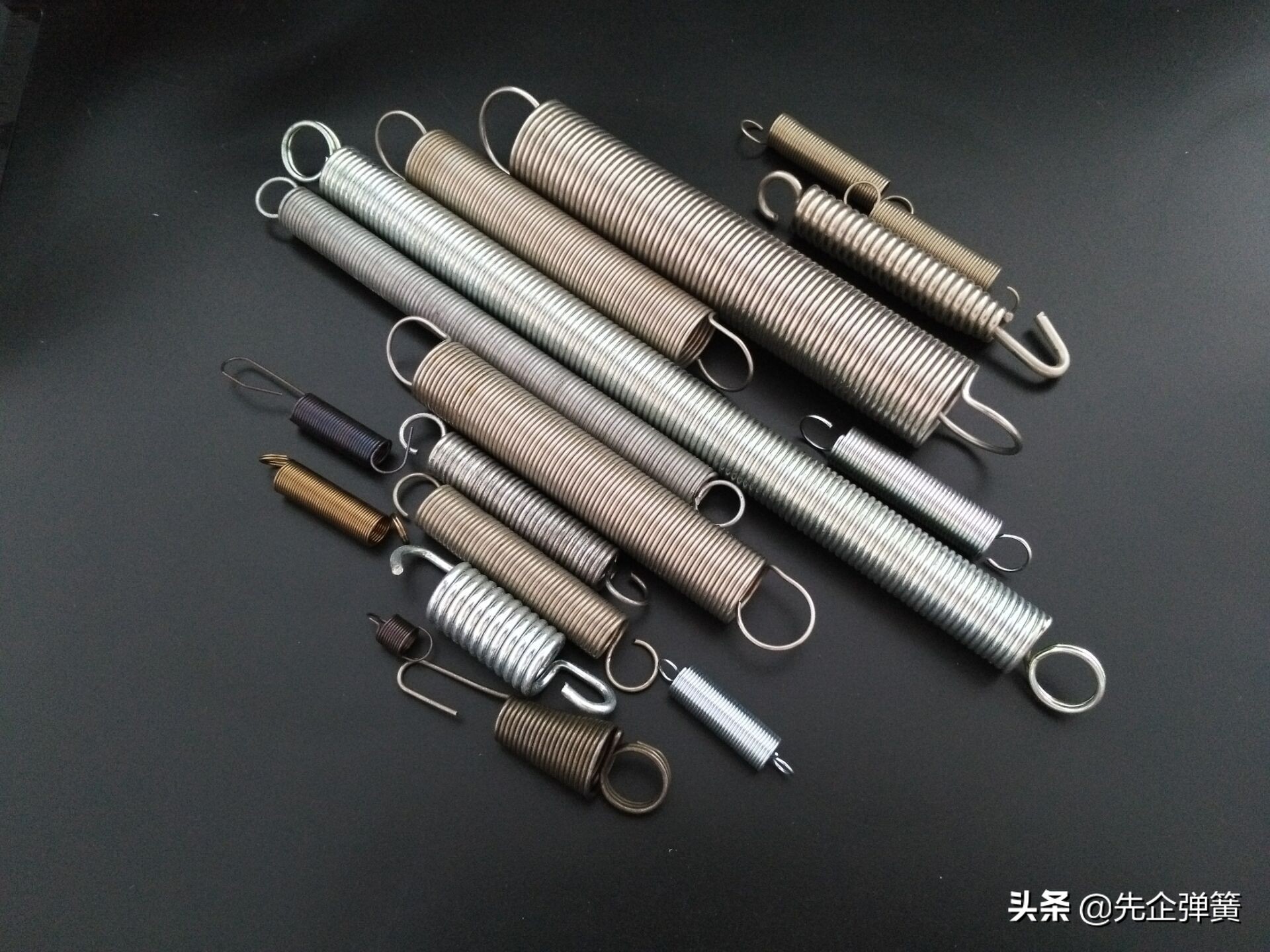 弹簧床垫弹簧多粗是标准,弹簧的规格型号对照表