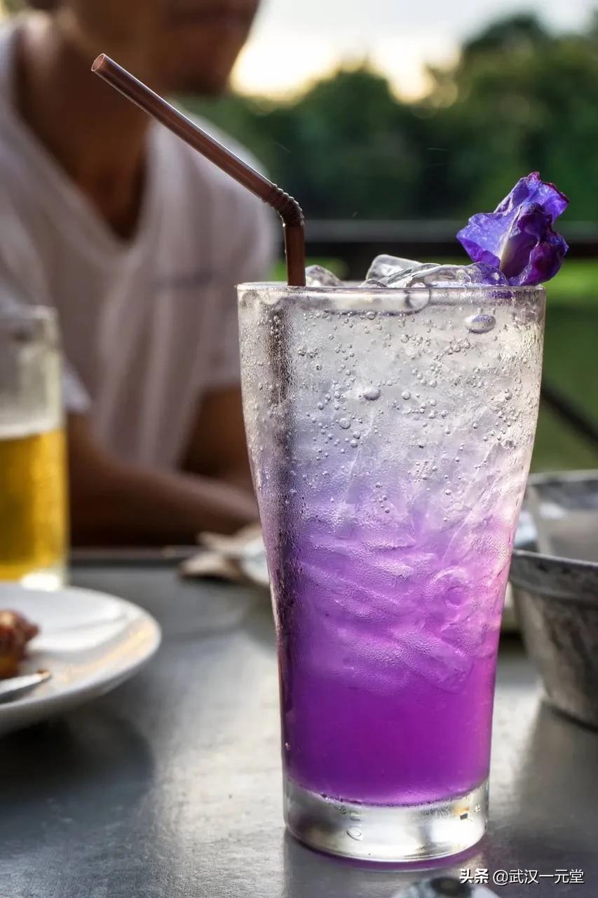 姨妈期会狂吃不胖吗,女性生理期胡吃海喝也不会增胖吗