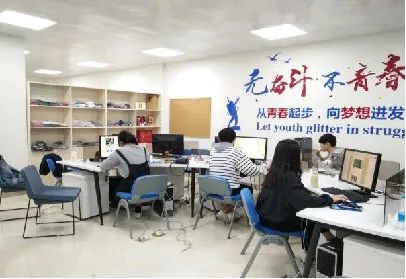 只争朝夕，不负韶华——开封市信息工程学校线上巡礼