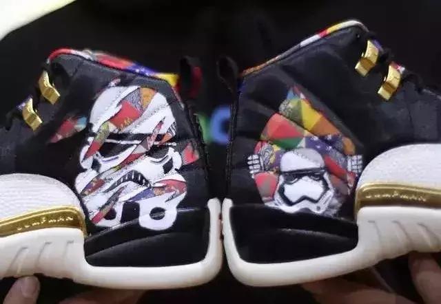 OFFWAY《潮人新春剁手指南》：是时候为“新年限定”平反了！