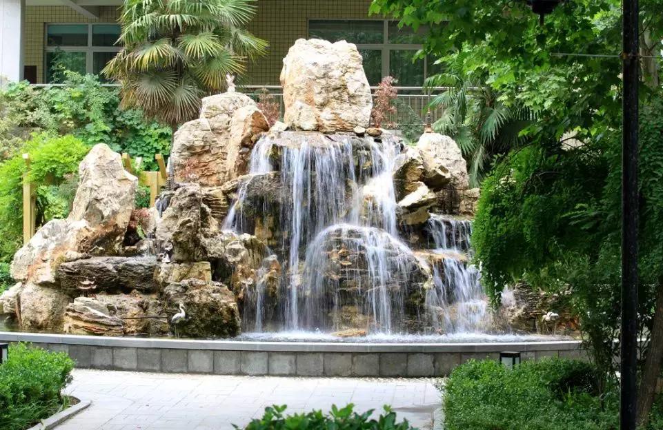 郑州金水硕爵中学,郑州九中初中部硕爵学校