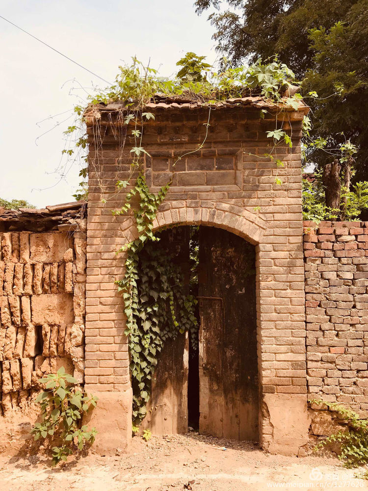 新安县铁门镇庙头村新旧照片对比,新安县庙头村的老照片