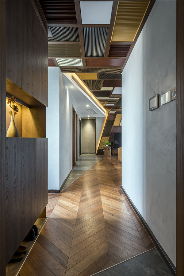 140平米空间设计,现代极简风小户型装修一镜到底