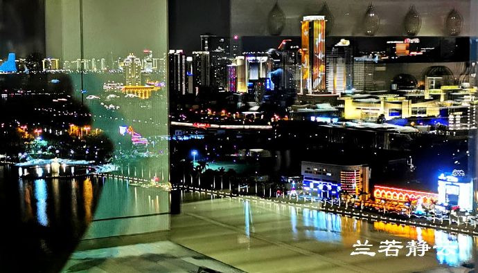 厦门源昌凯宾斯基吃一顿饭多少钱,厦门源昌凯宾斯基酒店大堂