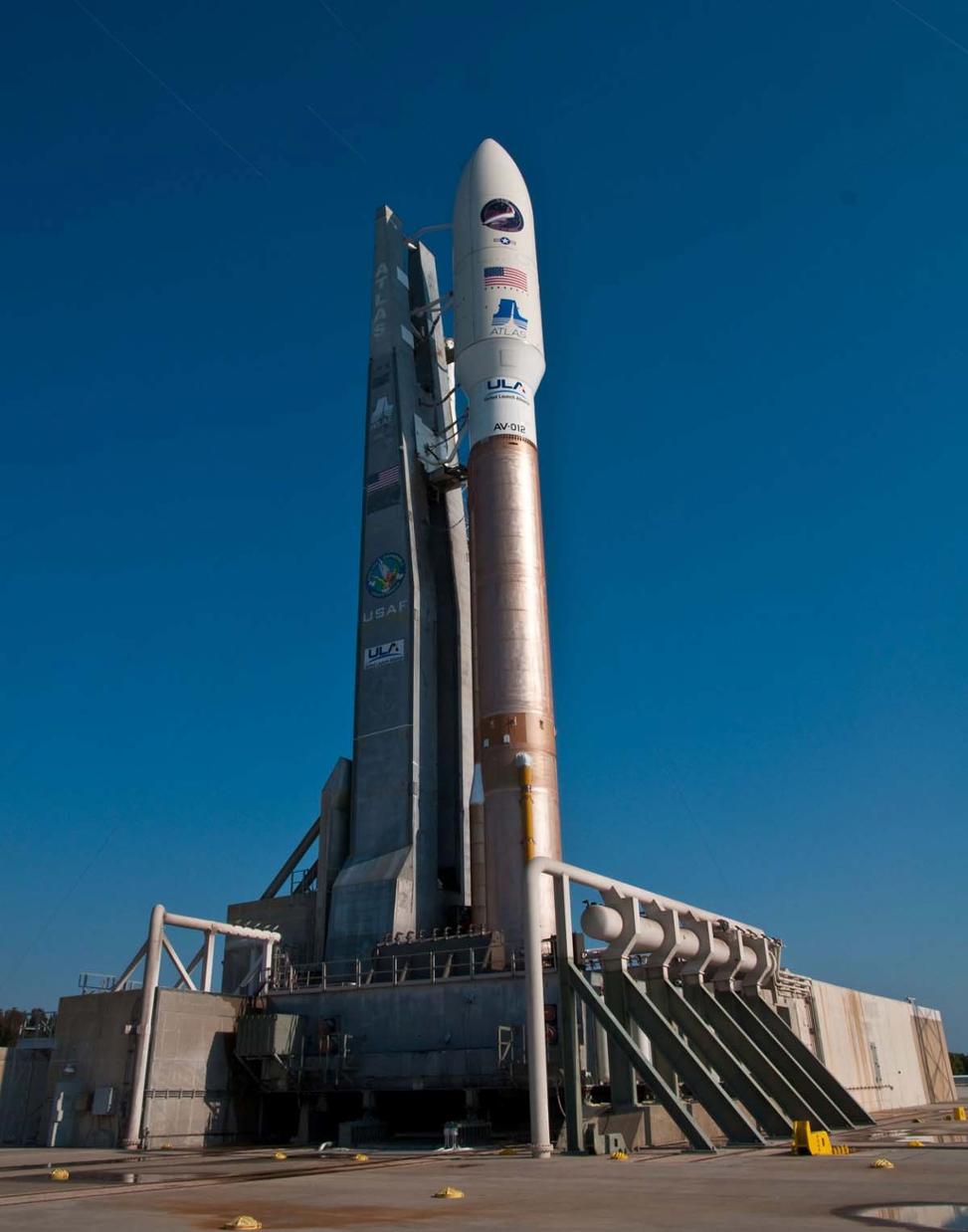 全球爱好和平国家的噩梦“达摩克里斯之剑”X-37B70图