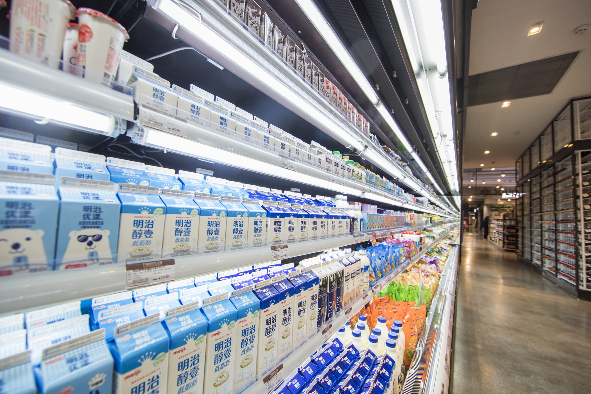 怎么才能让吃母乳的孩子喝牛奶,小孩应该喝什么牛奶最好