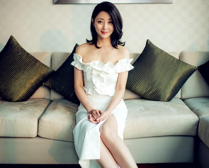 殷桃有多爱男明星,球员李金羽和演员殷桃是什么关系