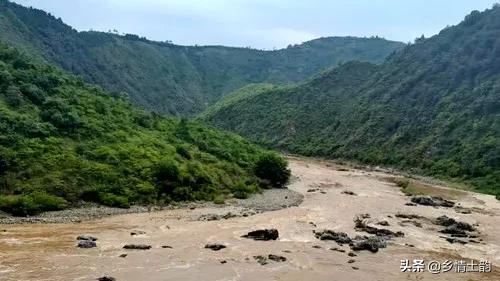 周志峰湖口,周志峰作品