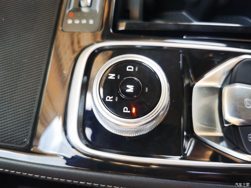 福特领裕初体验总体感觉适合家用,福特领裕七座2022款落地价多少