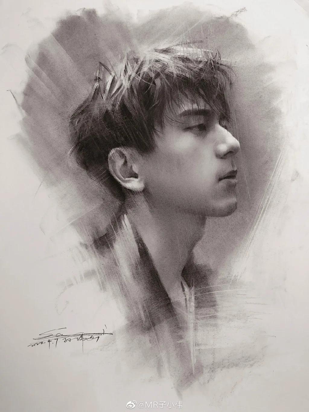 厉害了！他用一支铅笔把明星画了多个，如肖战、蔡徐坤、迪丽热巴