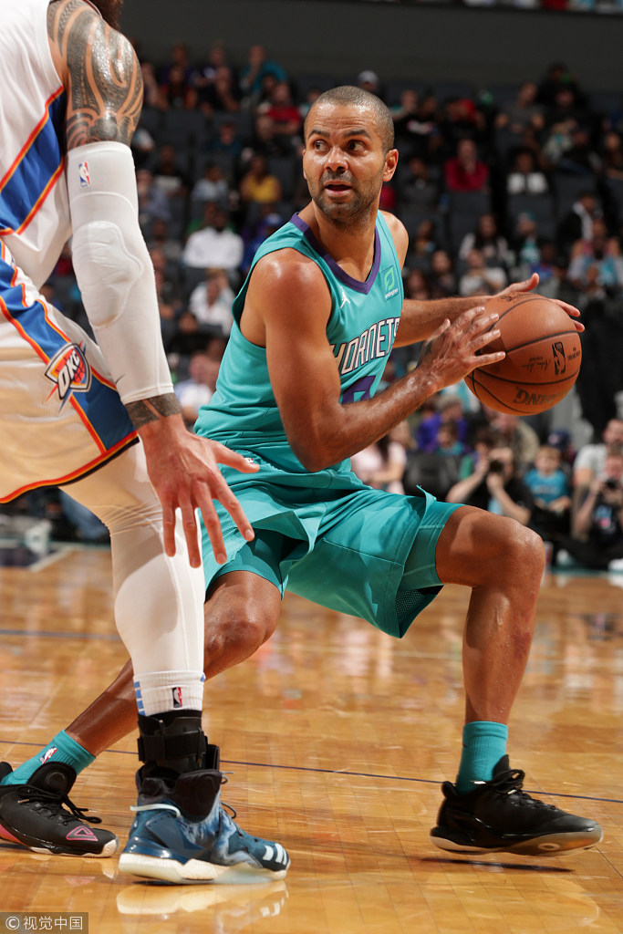 今日nba球鞋上脚詹姆斯,今日nba上脚球鞋欧文