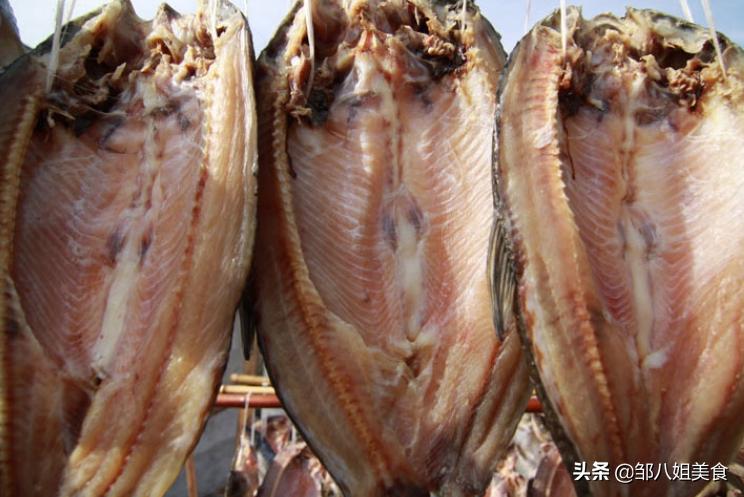 腌腊鱼洗好还是不洗好,腌腊鱼要洗干净吗