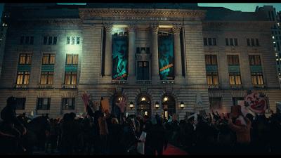 开局9.7，全世界都为这个疯子鼓掌