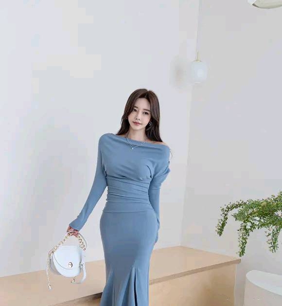 孙允珠淡黄色格子条纹鱼尾裙穿搭,孙允珠肉桂鱼尾裙