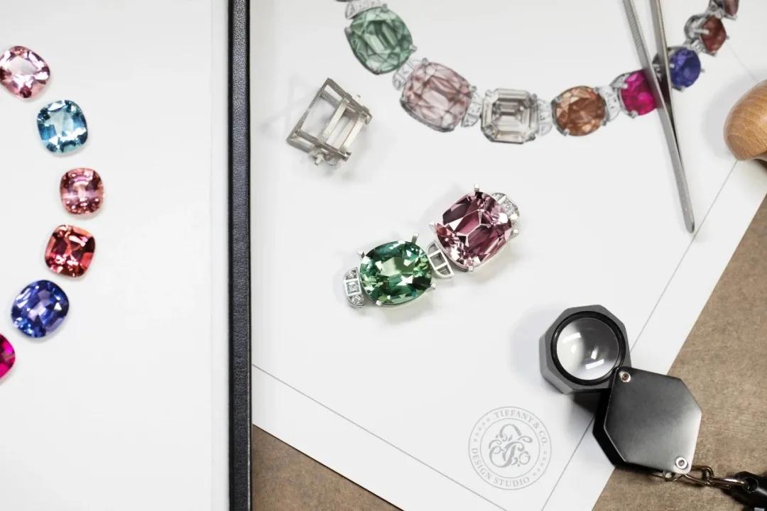 tiffany蒂芙尼蓝搭配色,tiffany蒂芙尼蓝配色