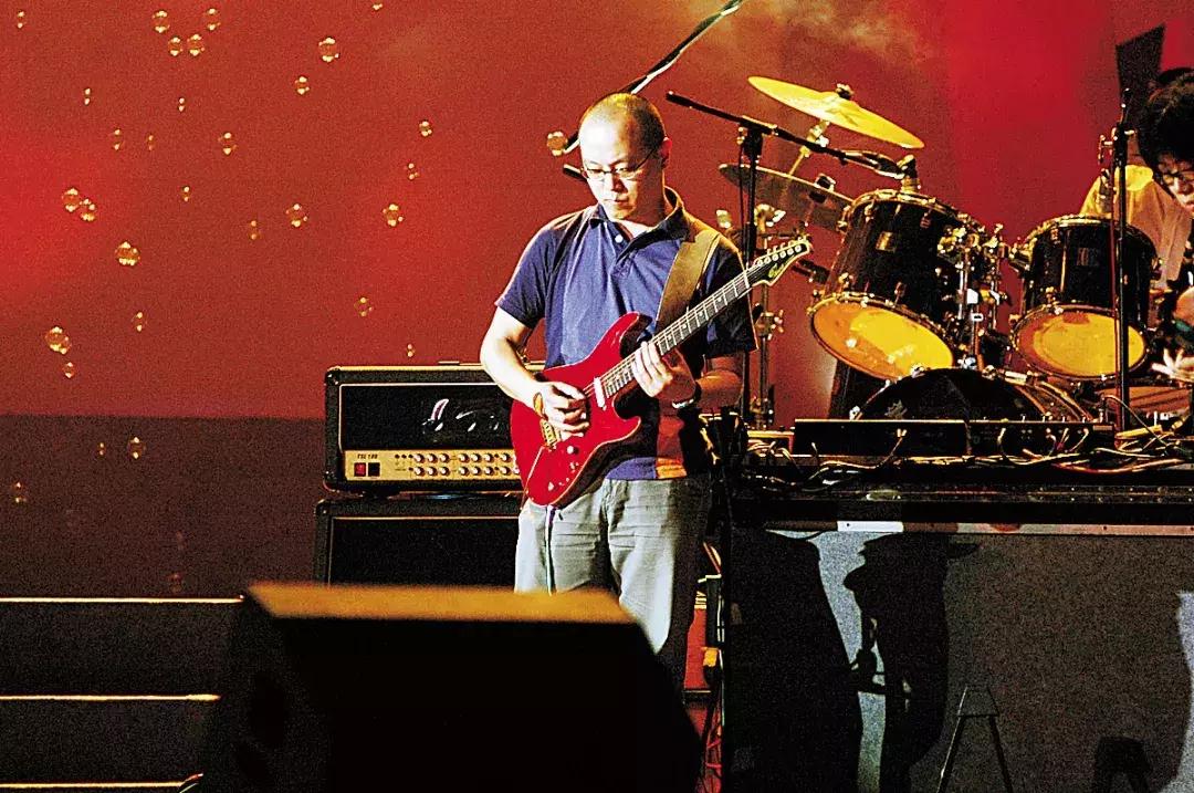 窦唯微博窦靖童,窦唯现身窦靖童的音乐会