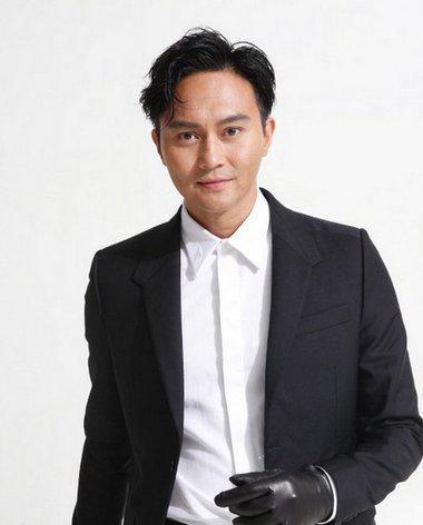 弃做年入过亿的综艺咖,张智霖夫妻决定返港,受刺激了?