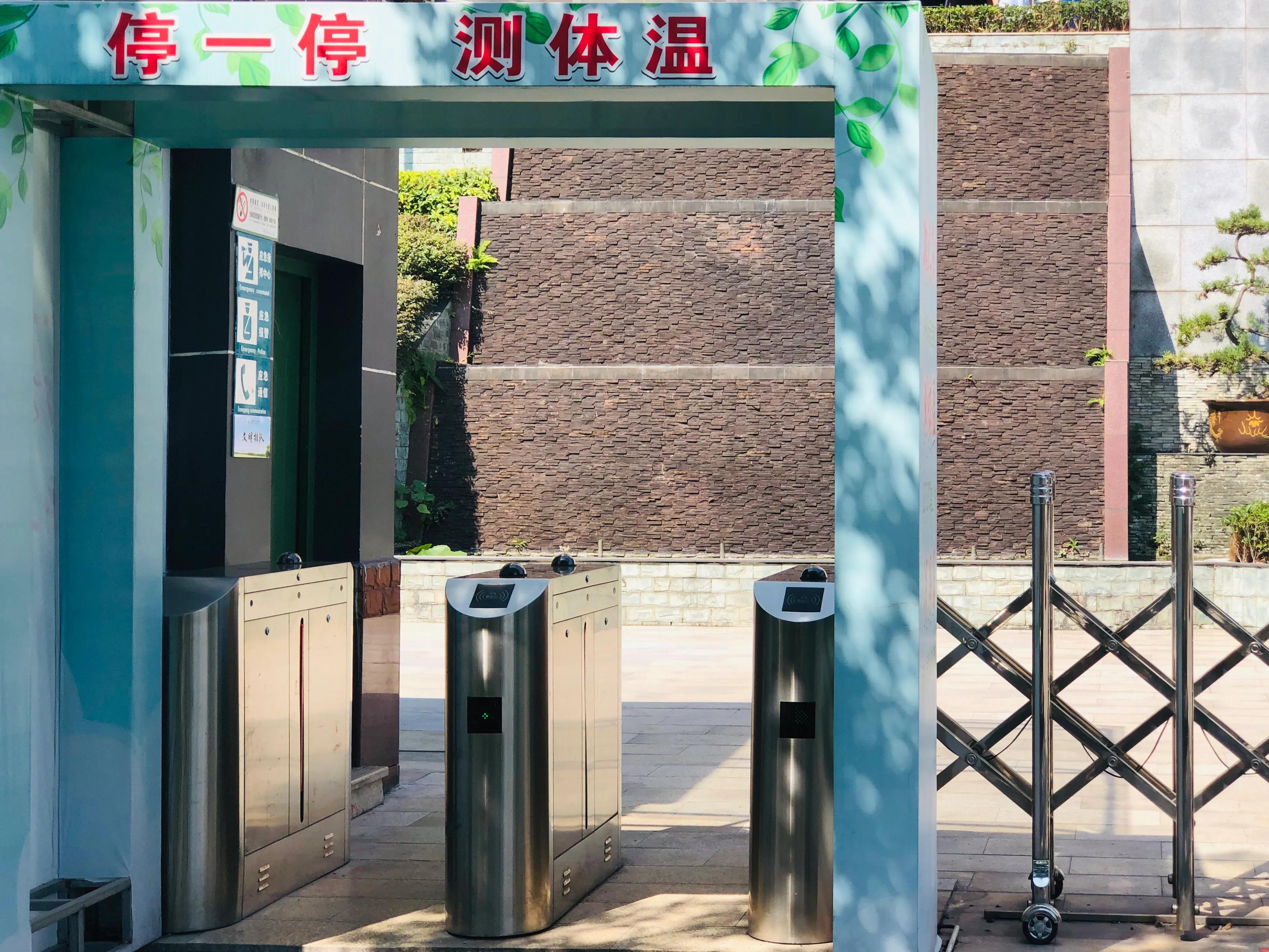 婕閲嶅簡瑙嗛,婕閲嶅簡