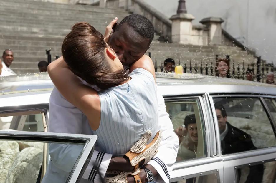 主动的男人是不是对谁都主动,感情里主动的必须是男生