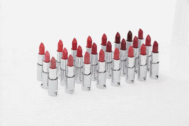 美妆篇|扒一扒专业化妆师都在用什么彩妆?(下篇)