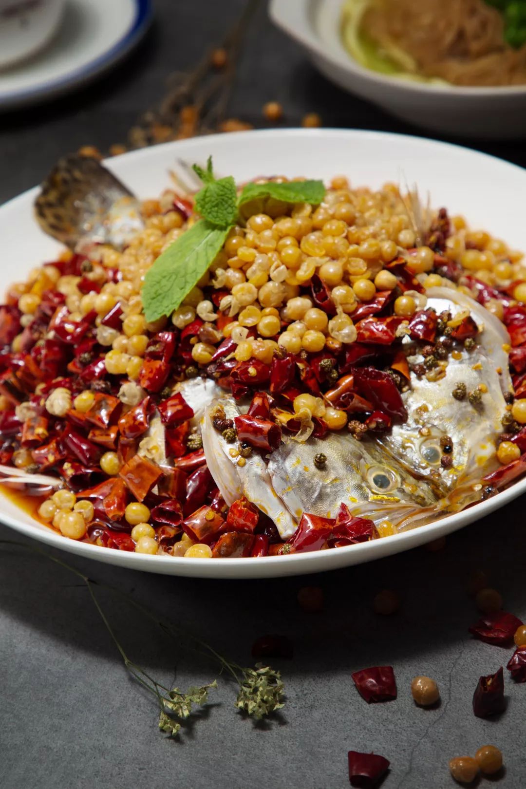 西安高新cbd大楼,西安高新区新开了什么购物中心