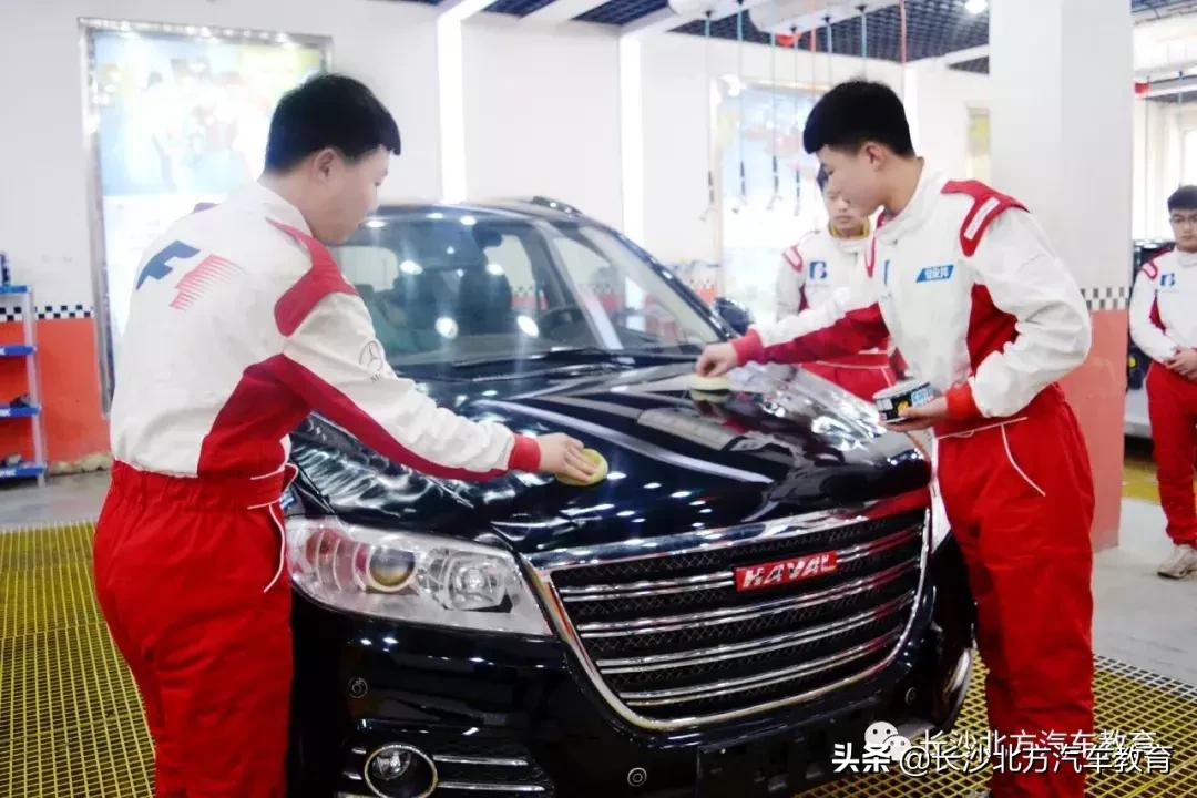 汽车打蜡封釉镀膜镀晶,汽车打蜡封釉镀膜多少钱