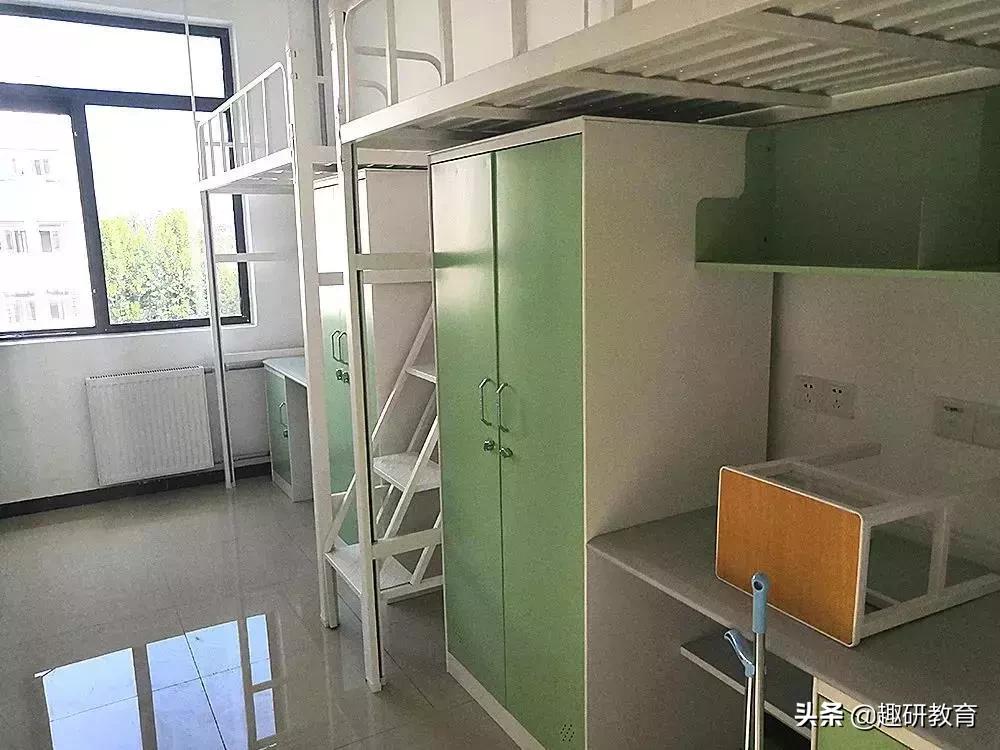 研究生开学宿舍事件,开学季大学宿舍视频