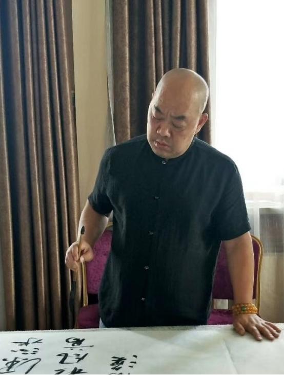 江寿男山水画,江寿男书法家的简介