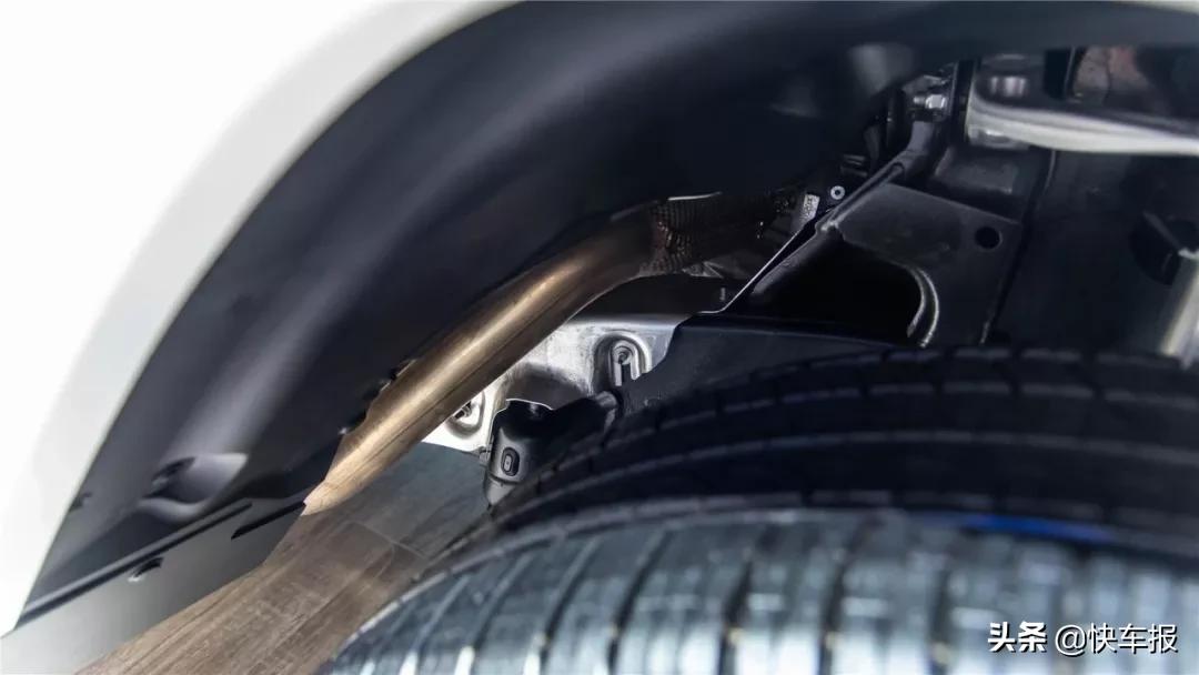 体验奔驰纯电G级越野车,体验老款奔驰g500