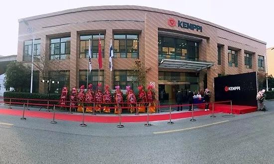 璋峰窛鑱旇鑱氱劍浜т笟鍗囩骇,璋峰窛鑱旇榧庡姏