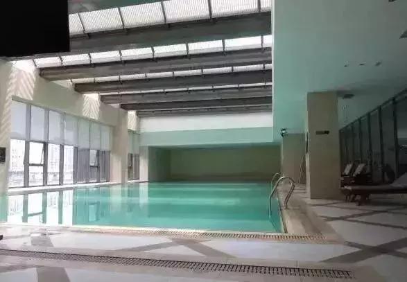 周末38℃高温来袭！南充各区游泳全攻略，16个泳池让你瞬间降温