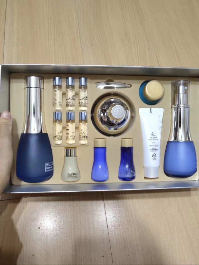 一件代发韩妆尾货批发,韩妆货源总代理