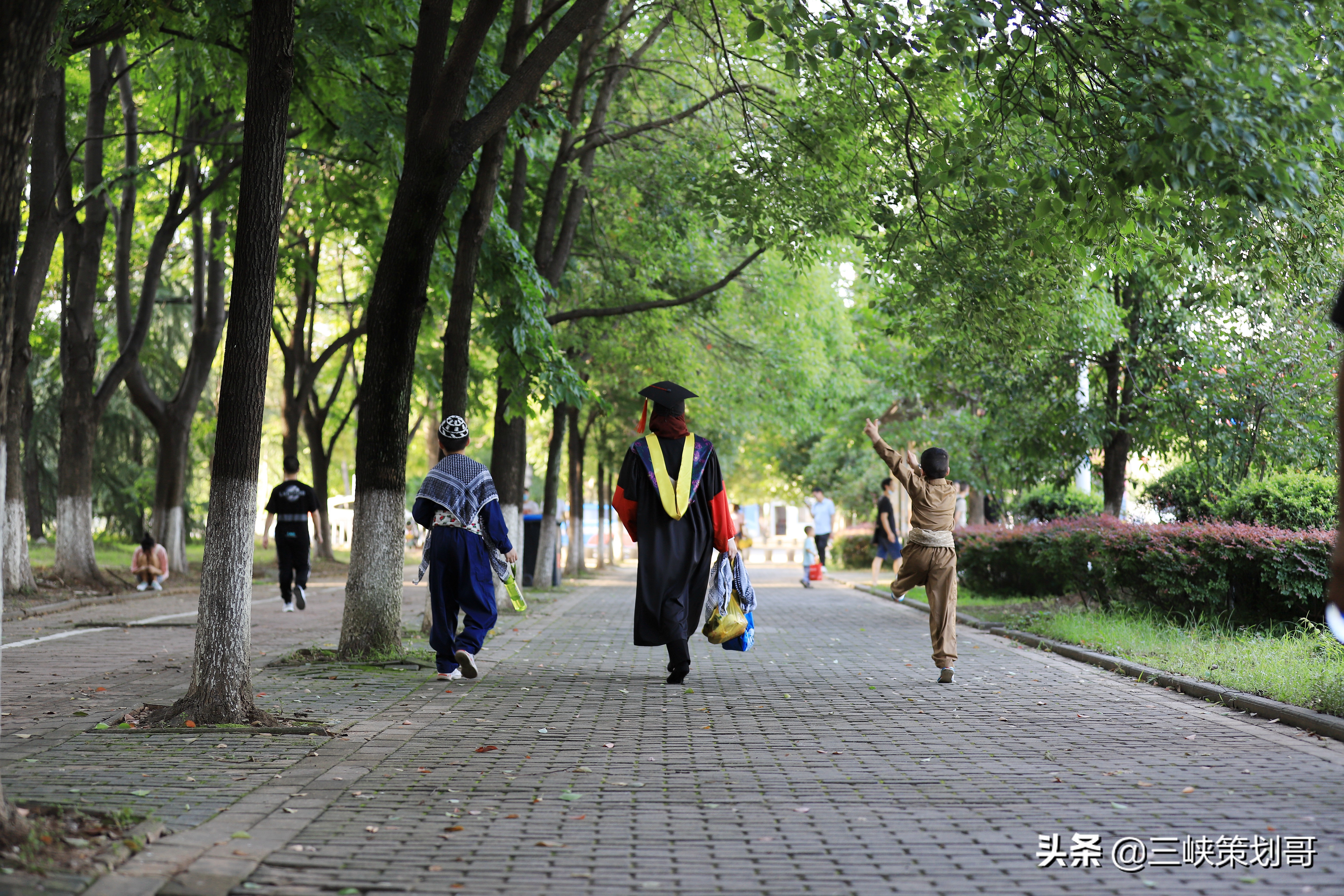 三峡大学伊拉克女博士的毕业心声，赞美着中国，留恋着宜昌