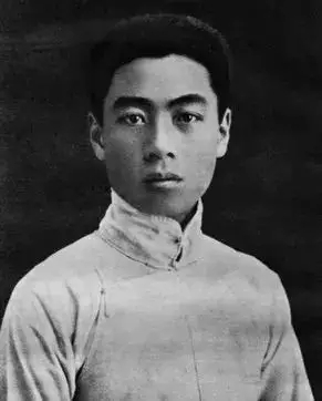 他是南开大学创始人,恩泽万千学子,去世后只留下6元7角的遗产