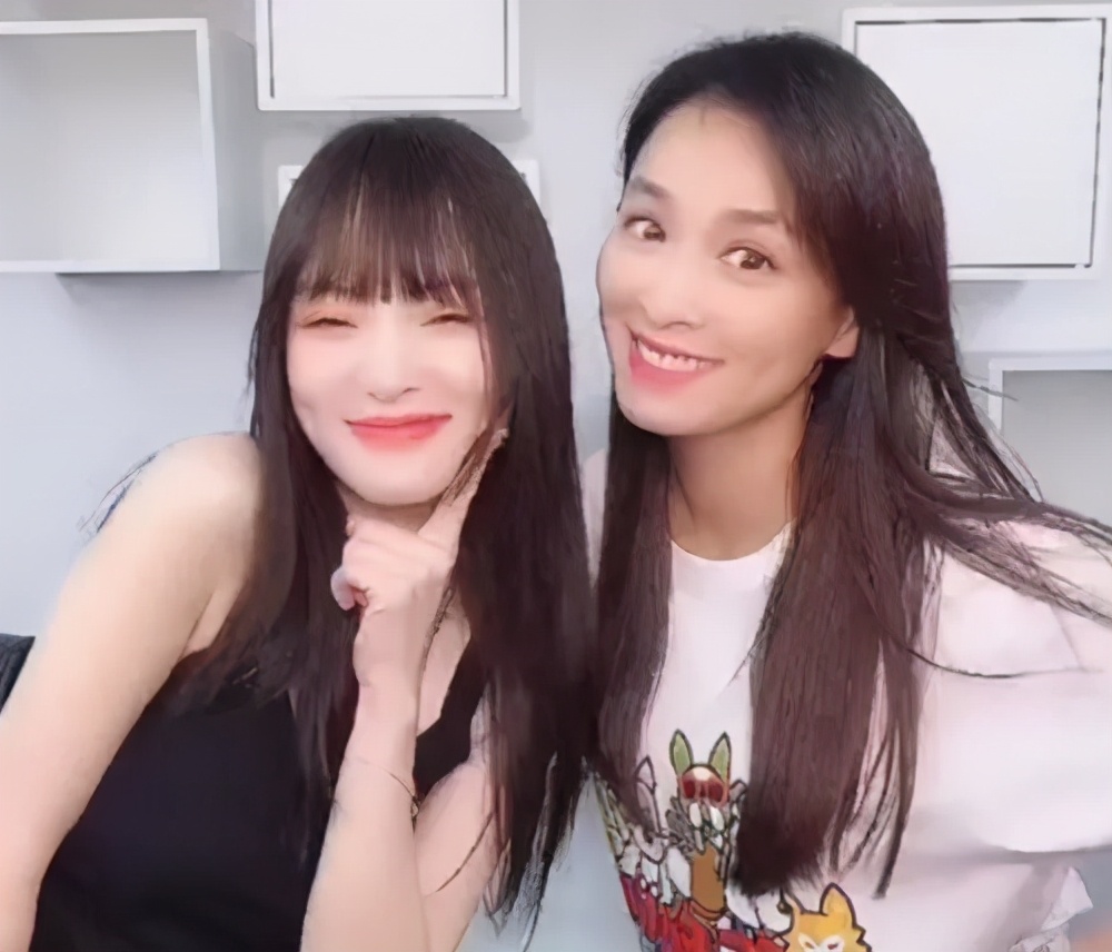 富婆张庭的迷惑行为:身家300亿,日花费不到10元?