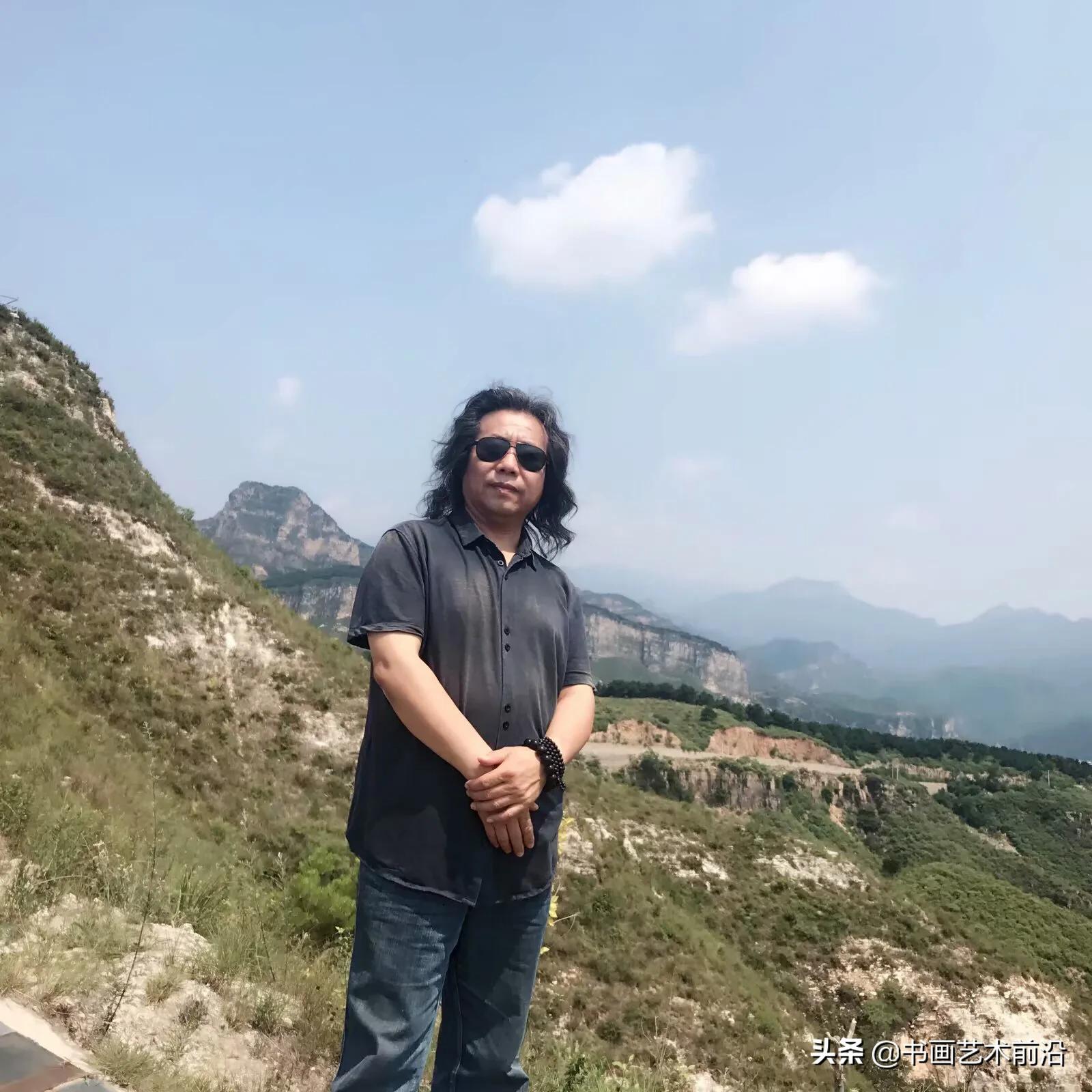 小鸡写意画作品欣赏,墨豪画鸡创意作品