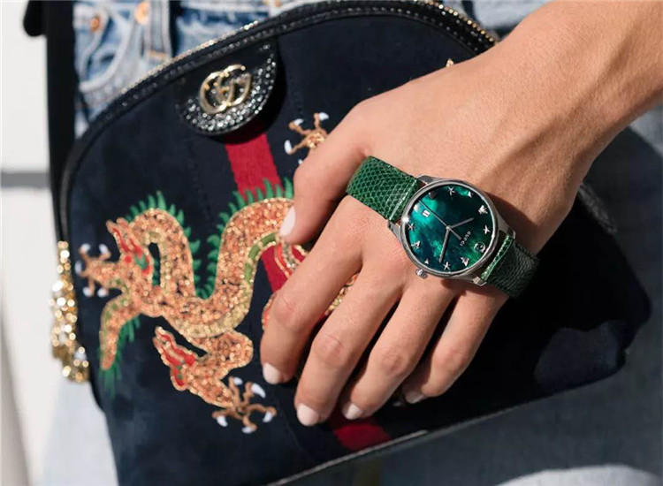 gucci古驰经典石英手表,中古款gucci手表