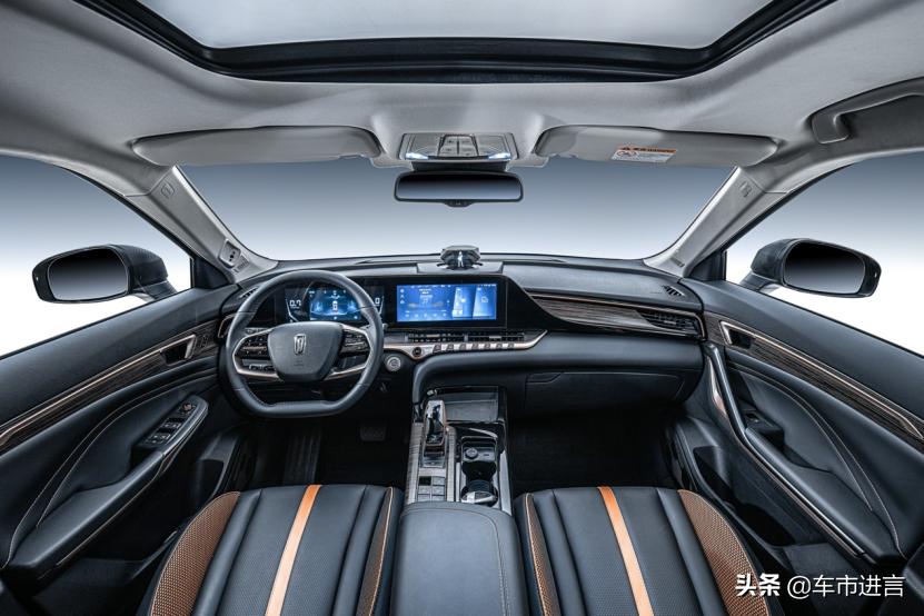 跨界羽毛球？奔腾T55联合李宁9.89万起正式上市