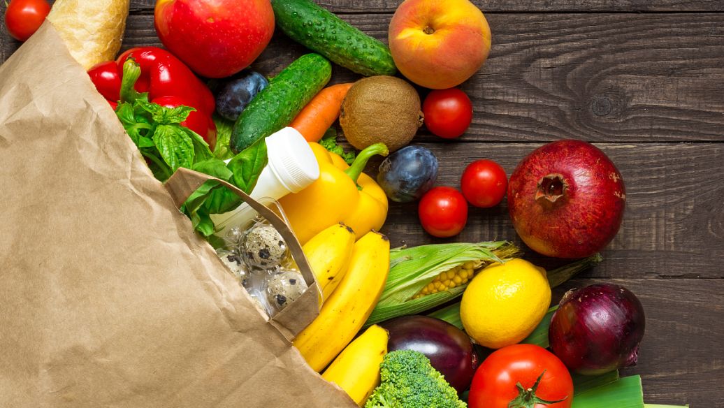 脸有黑头毛孔粗大做什么医美项目,衰老型毛孔粗大适合做什么医美