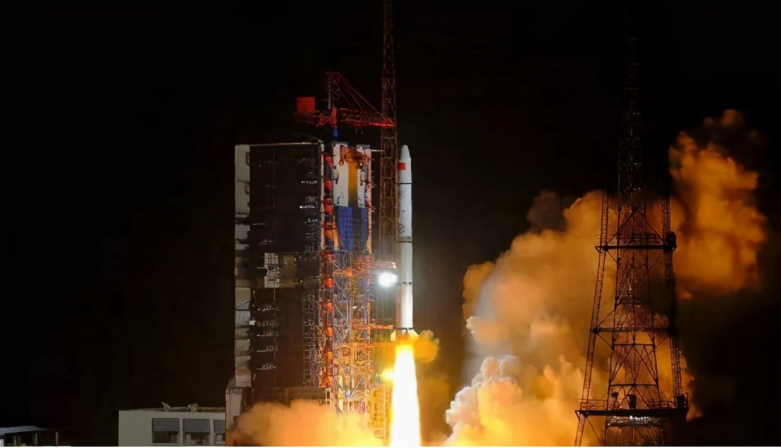 中国火箭残骸将在纽约坠毁?外媒开始诋毁:中国火箭已不受控制