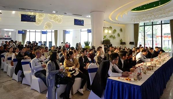 鏍床鐩存挱杩愯惀璇剧▼鍩硅,鏍床绾夸笂杩愯惀