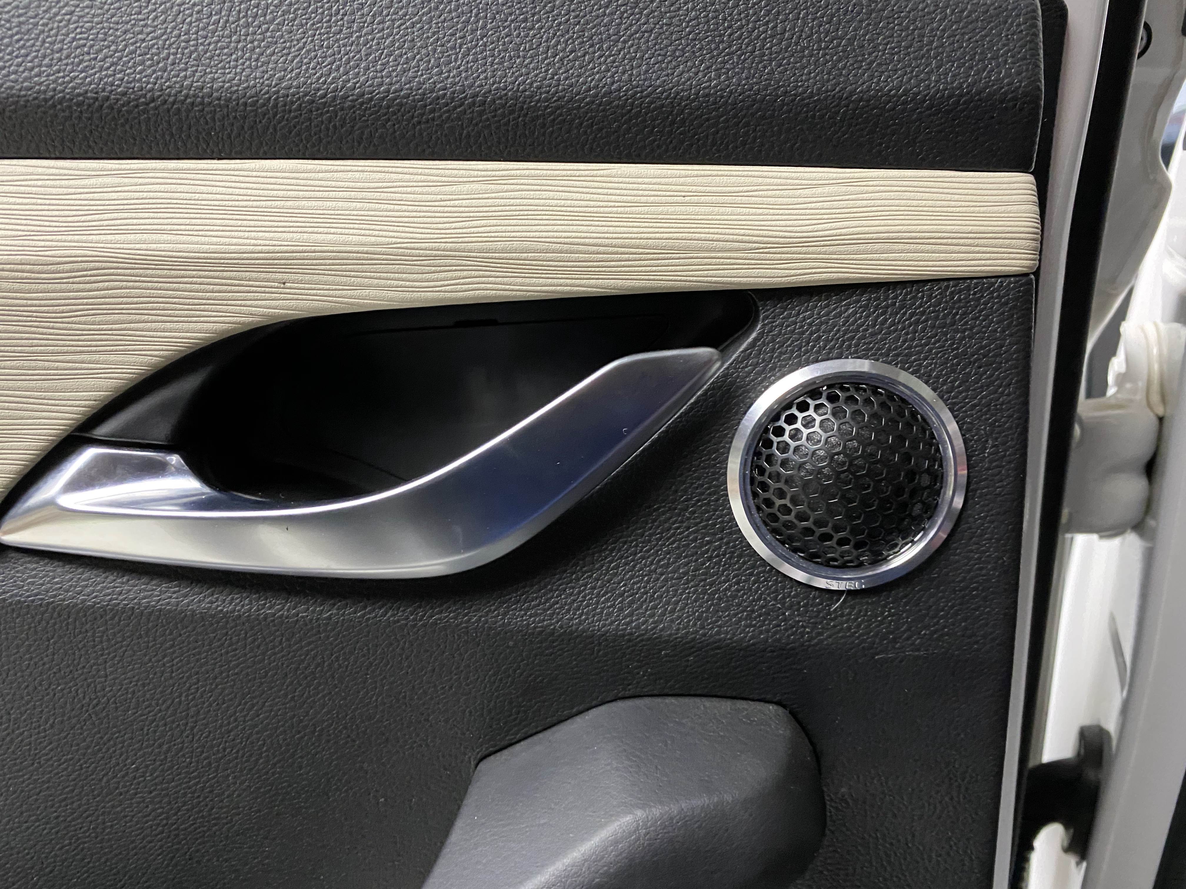 倒模工艺很nice宝骏360汽车音响改装美乐福X5+中低音倒模工艺